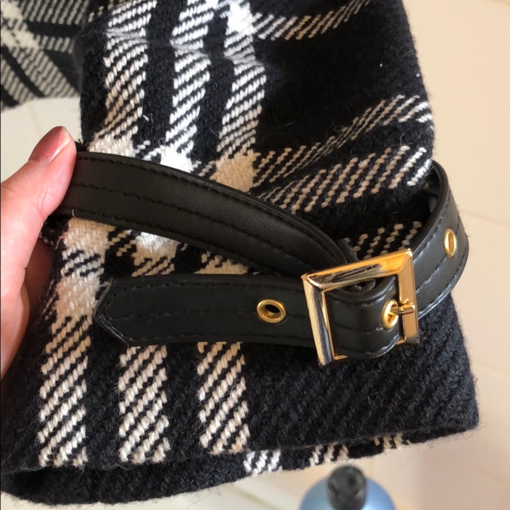 Jacket - Picture 2 of 3